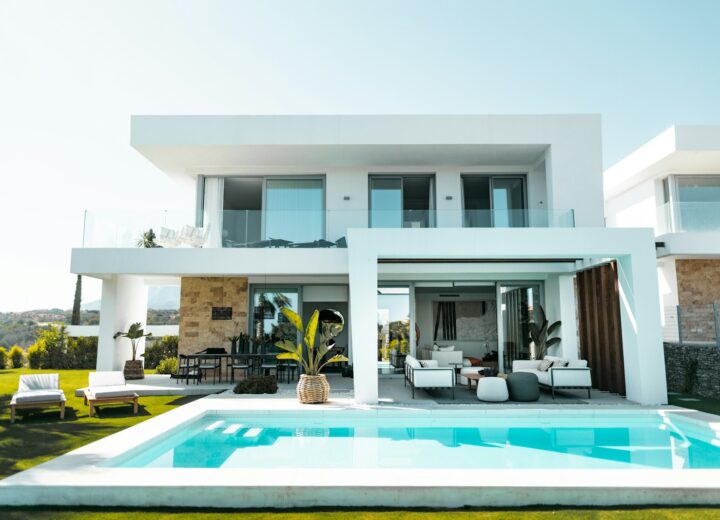 Quiet Villa With Mature Garden main property photo