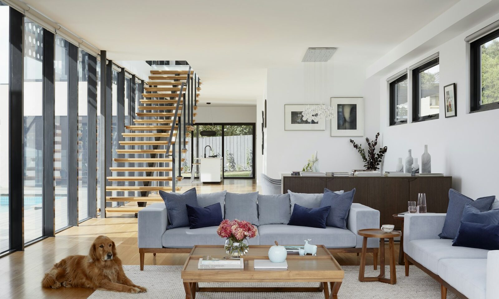 Ixelles Residence With Private Balcony main property photo